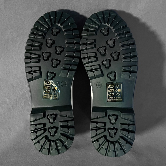 White Loafers with Thick Soles - Picture 3 of 7